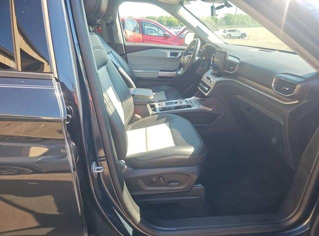 2023 Ford Explorer XLT 4WD