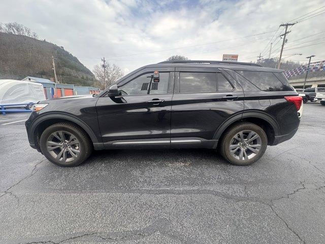 2022 Ford Explorer XLT 4WD