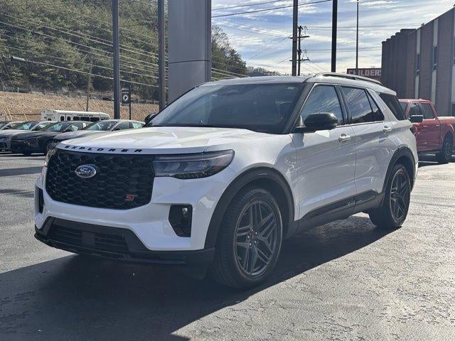 2025 Ford Explorer ST 4WD