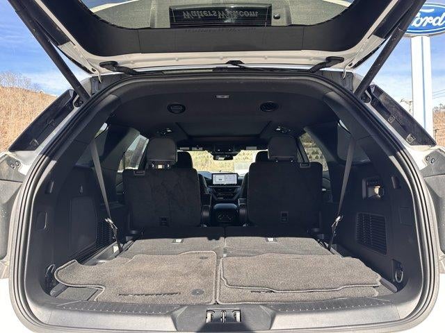 2025 Ford Explorer ST 4WD