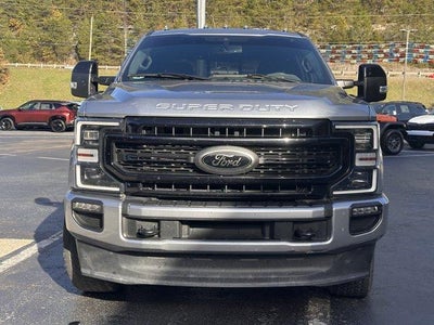2022 Ford Super Duty F-250 SRW LARIAT 4WD Crew Cab 6.75' Box