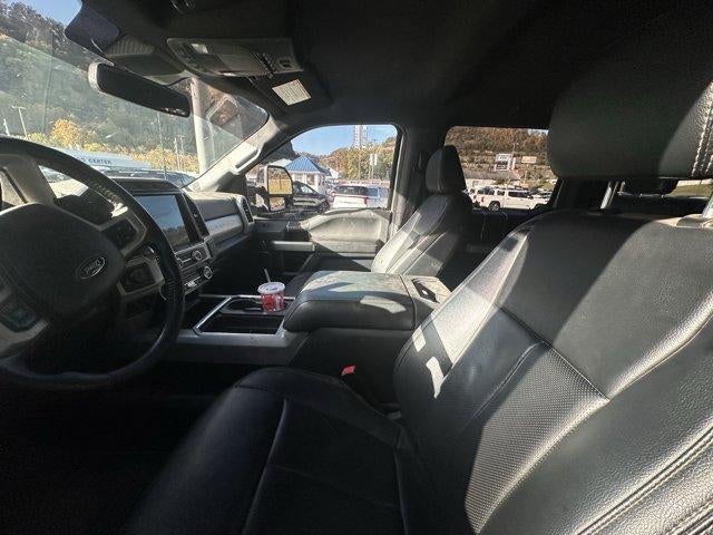 2022 Ford Super Duty F-250 SRW LARIAT 4WD Crew Cab 6.75' Box