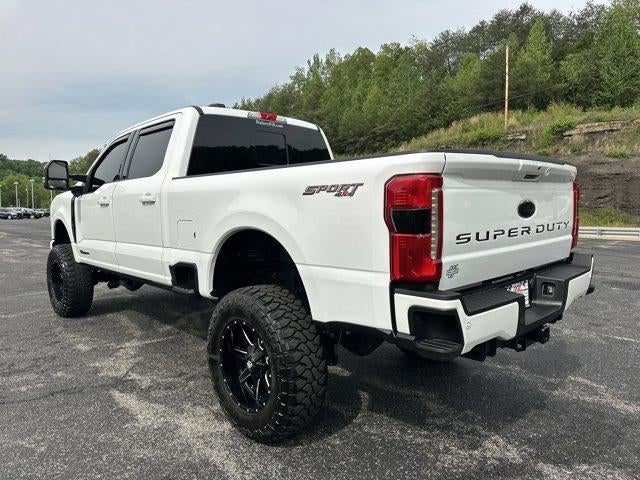 2024 Ford Super Duty F-250 SRW LARIAT 4WD Crew Cab 6.75' Box