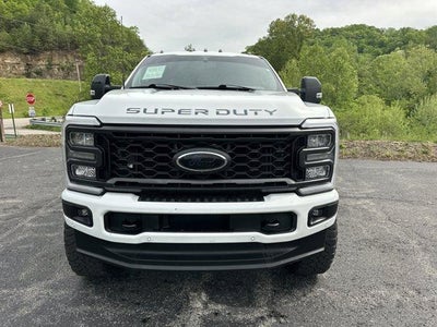 2024 Ford Super Duty F-250 SRW LARIAT 4WD Crew Cab 6.75' Box