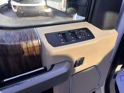 2019 Ford F-150 LARIAT 4WD SuperCrew 5.5' Box