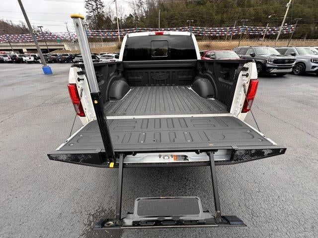 2019 Ford F-150 LARIAT 4WD SuperCrew 5.5' Box