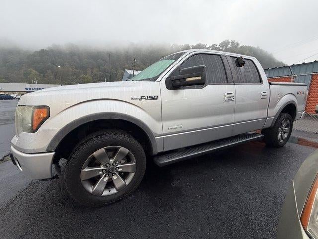 2011 Ford F-150 4WD SuperCrew 5-1/2 Ft Box XLT