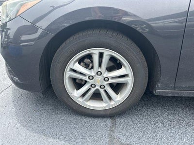 2017 Chevrolet Cruze Sedan LT (Automatic)