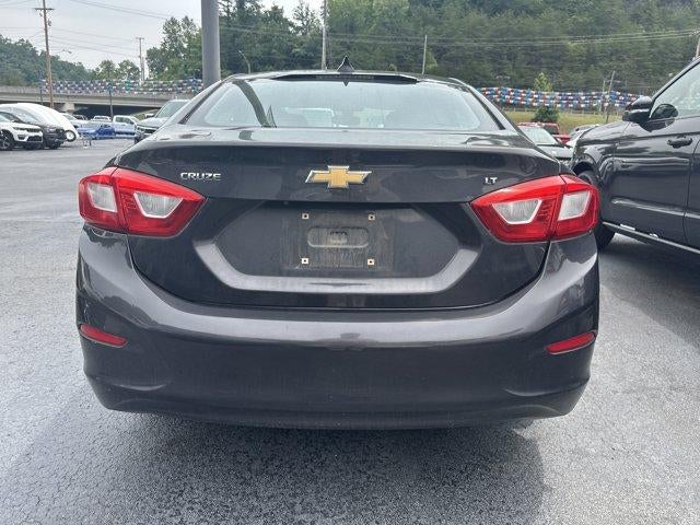 2017 Chevrolet Cruze Sedan LT (Automatic)