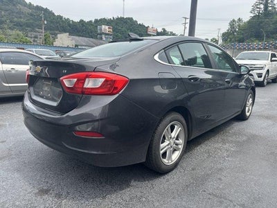 2017 Chevrolet Cruze Sedan LT (Automatic)