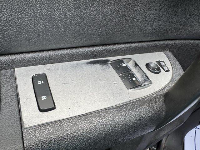 2007 Chevrolet Silverado 1500 2WD Regular Cab Long Box LT w/1LT