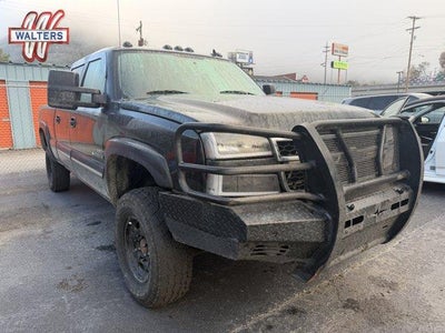 2006 Chevrolet Silverado 2500 HD 4WD Crew Cab Standard Box LT1