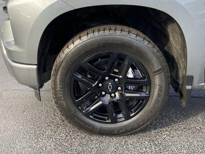 2023 Chevrolet Silverado 1500 Crew Cab Short Box 4-Wheel Drive Custom