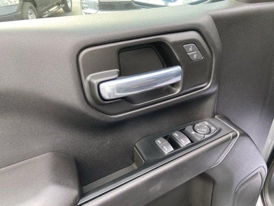 2023 Chevrolet Silverado 1500 Crew Cab Short Box 4-Wheel Drive Custom