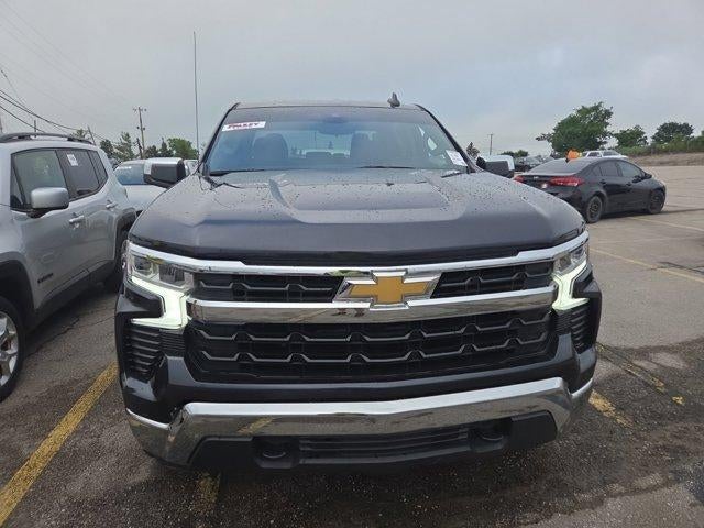 2022 Chevrolet Silverado 1500 Crew Cab Short Box 4-Wheel Drive LT 1LT