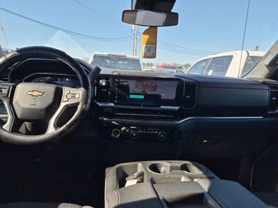 2023 Chevrolet Silverado 1500 Crew Cab Short Box 4-Wheel Drive LT 2FL