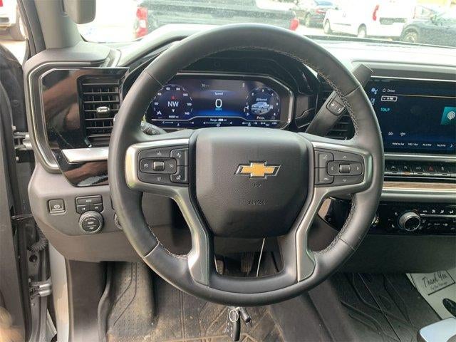 2023 Chevrolet Silverado 1500 Crew Cab Short Box 4-Wheel Drive LT 2FL