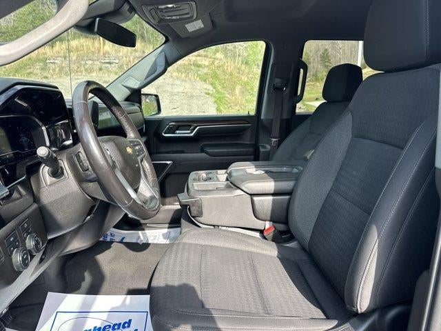 2022 Chevrolet Silverado 1500 Crew Cab Short Box 4-Wheel Drive LT 2FL