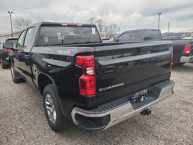 2022 Chevrolet Silverado 1500 Crew Cab Short Box 4-Wheel Drive LT 2FL