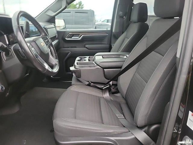 2022 Chevrolet Silverado 1500 Crew Cab Short Box 4-Wheel Drive LT 2FL