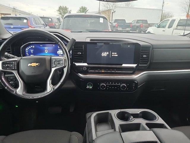 2022 Chevrolet Silverado 1500 Crew Cab Short Box 4-Wheel Drive LT 2FL