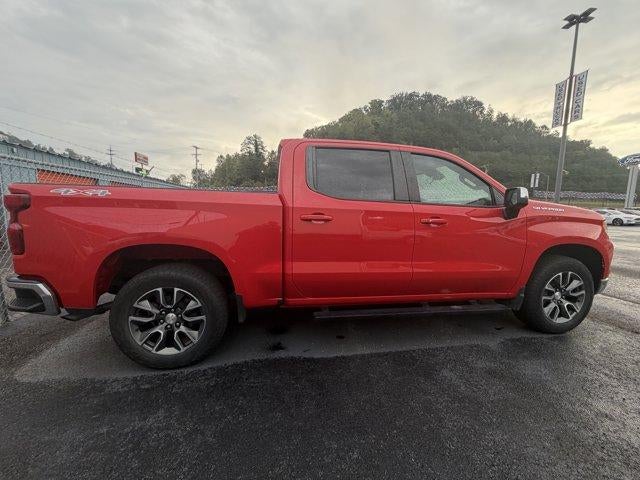 2023 Chevrolet Silverado 1500 Crew Cab Short Box 4-Wheel Drive LT 1LT