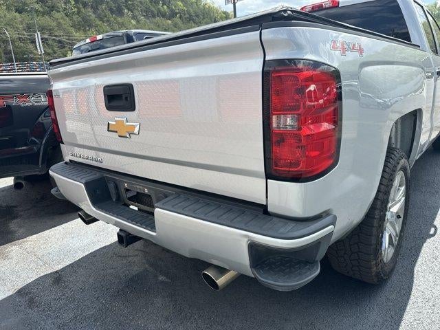 2016 Chevrolet Silverado 1500 Double Cab Standard Box 4-Wheel Drive Custom