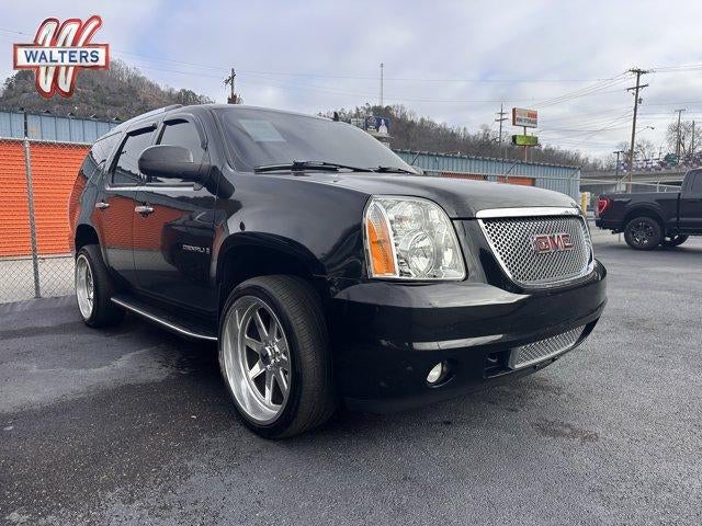 2007 GMC Yukon Denali AWD 4dr