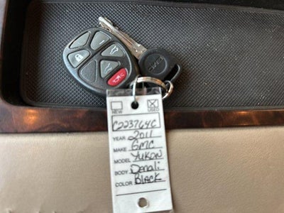 2007 GMC Yukon Denali AWD 4dr