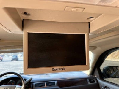 2007 GMC Yukon Denali AWD 4dr