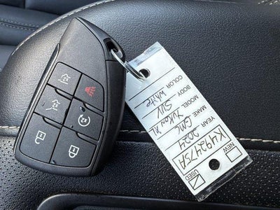 2024 GMC Yukon 4WD 4dr SLT