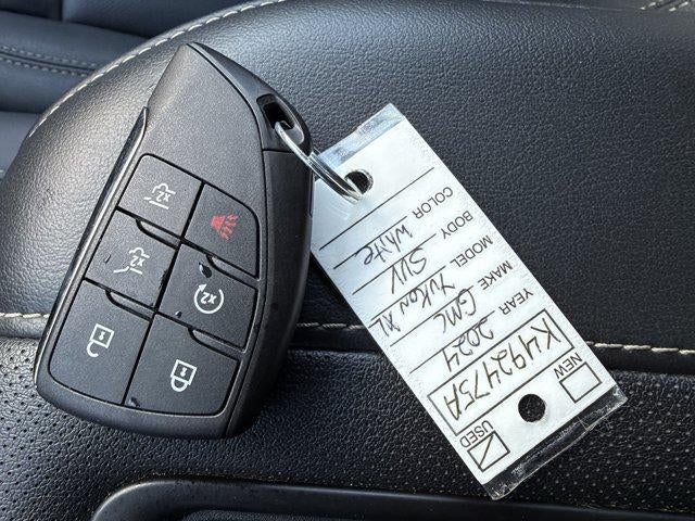 2024 GMC Yukon 4WD 4dr SLT