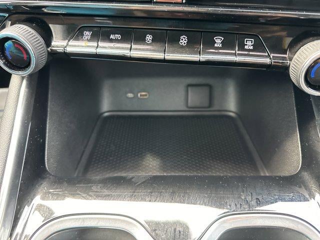 2024 Chevrolet Traverse LS w/1LS