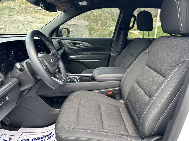 2024 Chevrolet Traverse LS w/1LS