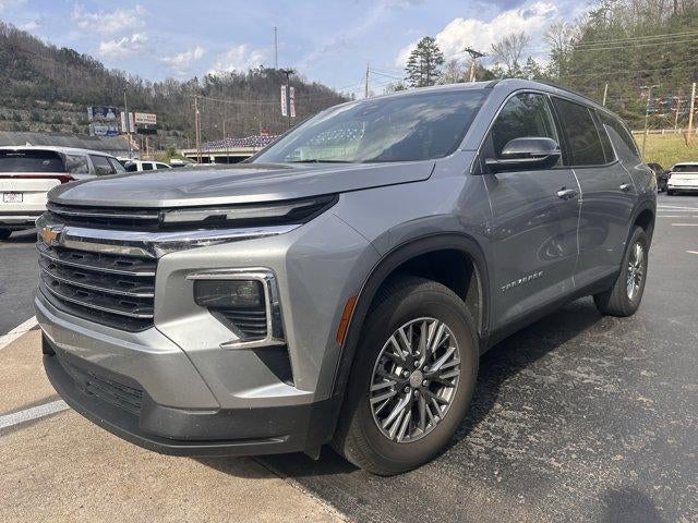 2025 Chevrolet Traverse LT w/2LT