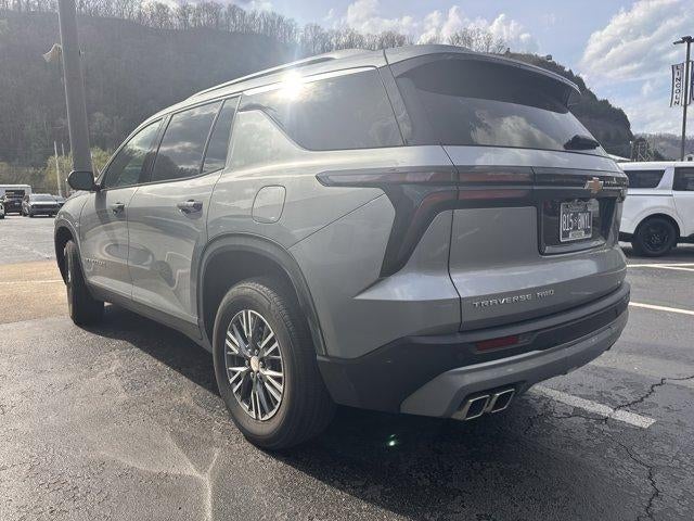 2025 Chevrolet Traverse LT w/2LT