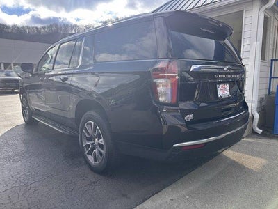 2021 Chevrolet Suburban 4WD LT