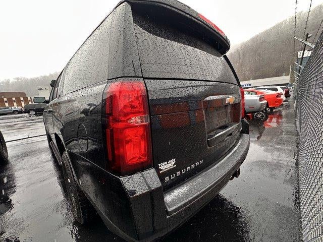 2018 Chevrolet Suburban 4WD 1500 LT