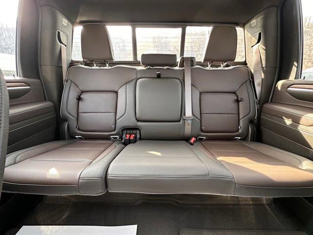 2025 GMC Sierra 2500 HD Crew Cab Standard Box 4-Wheel Drive Denali