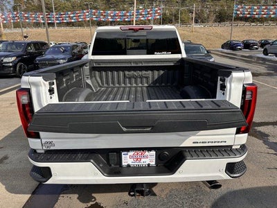 2025 GMC Sierra 2500 HD Crew Cab Standard Box 4-Wheel Drive Denali