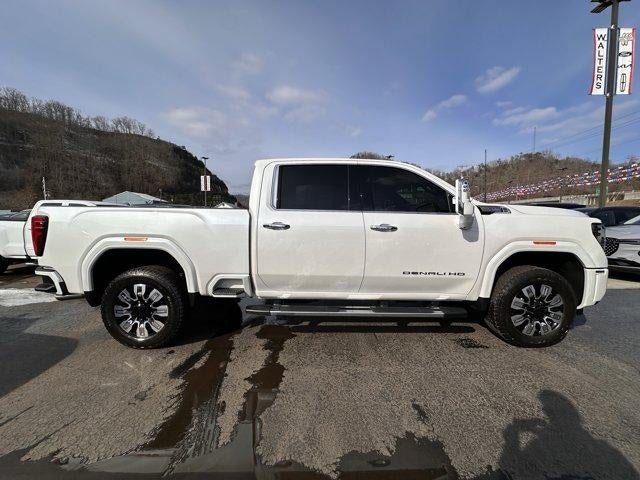 2025 GMC Sierra 2500 HD Crew Cab Standard Box 4-Wheel Drive Denali