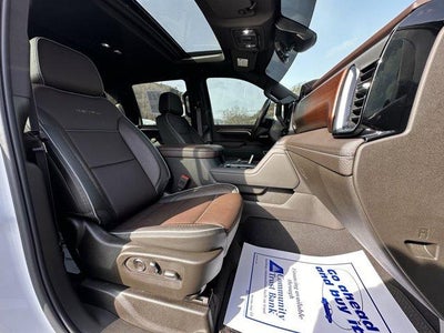 2025 GMC Sierra 2500 HD Crew Cab Standard Box 4-Wheel Drive Denali