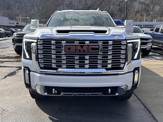 2025 GMC Sierra 2500 HD Crew Cab Standard Box 4-Wheel Drive Denali