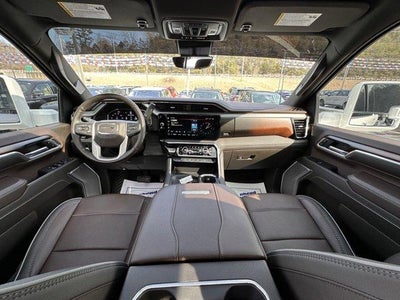 2025 GMC Sierra 2500 HD Crew Cab Standard Box 4-Wheel Drive Denali