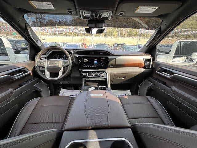 2025 GMC Sierra 2500 HD Crew Cab Standard Box 4-Wheel Drive Denali