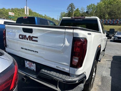 2022 GMC Sierra 2500 HD Double Cab Standard Box 4-Wheel Drive SLE