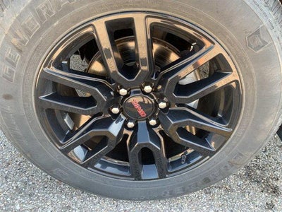 2023 GMC Sierra 1500 Crew Cab Short Box 4-Wheel Drive Elevation 3VL