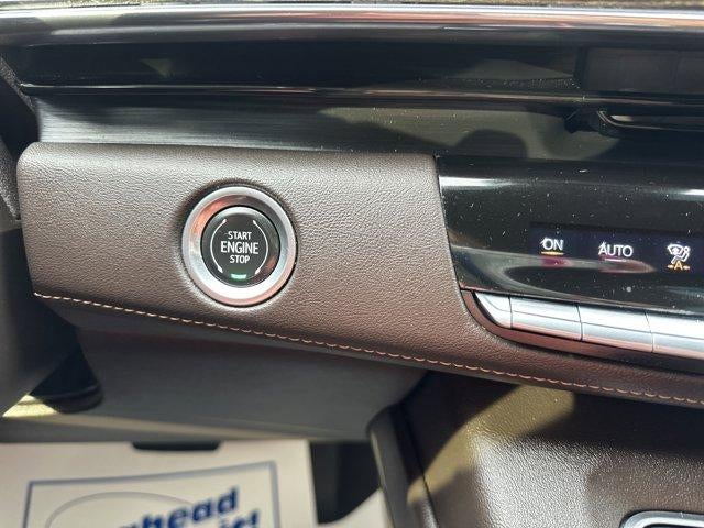 2022 Cadillac Escalade 4WD Sport