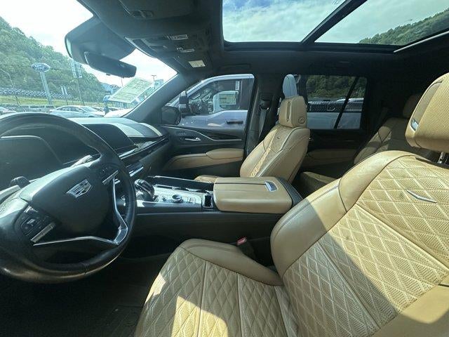 2022 Cadillac Escalade 4WD Sport