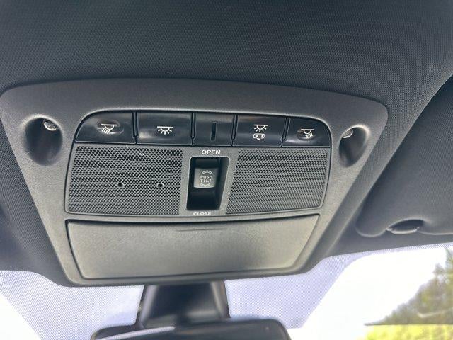 2019 Nissan Maxima SR 3.5L